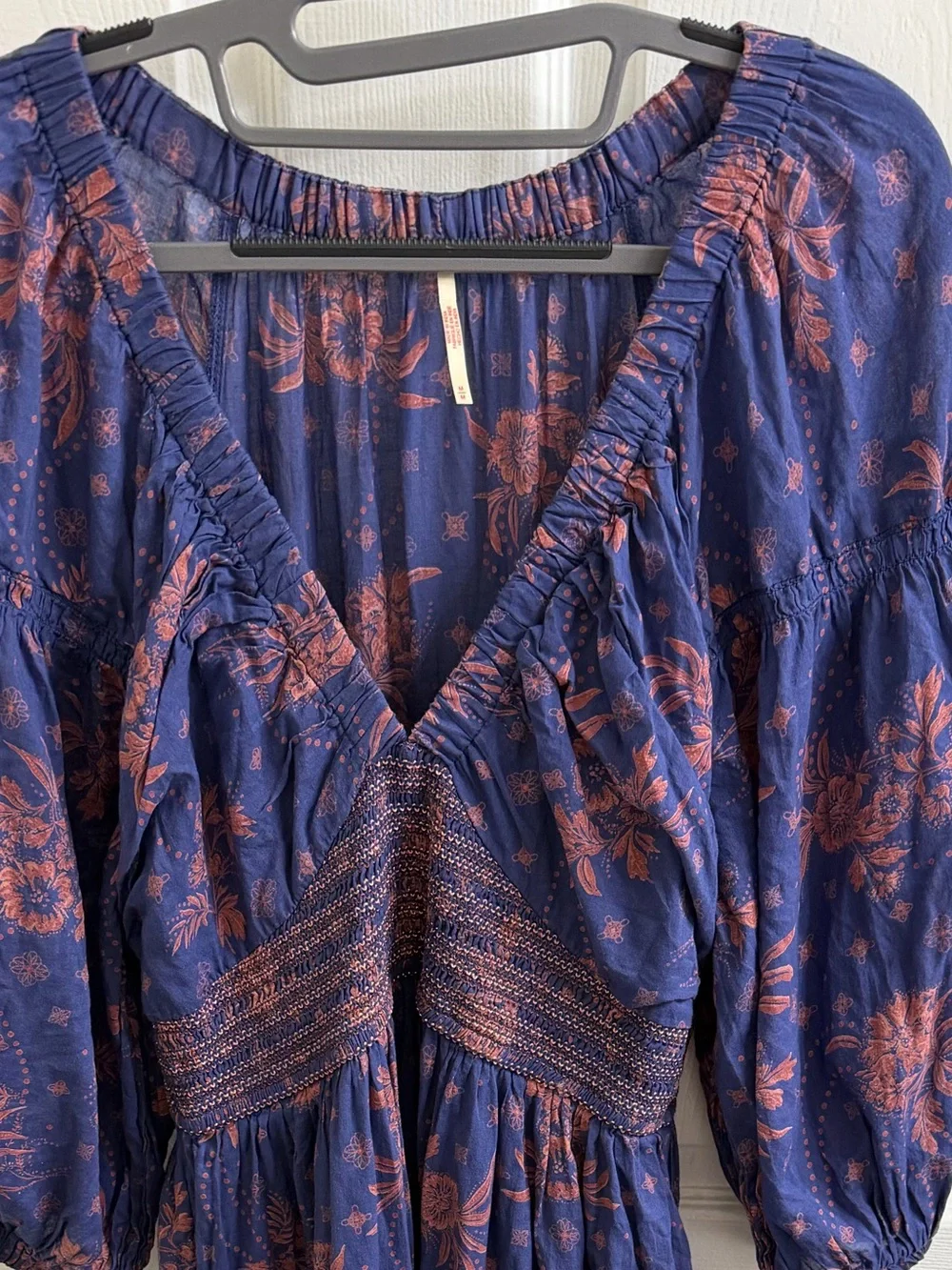 💙Free People Deep Blue Floral Maxi Dress with Rust Accents. Gently worn, size M